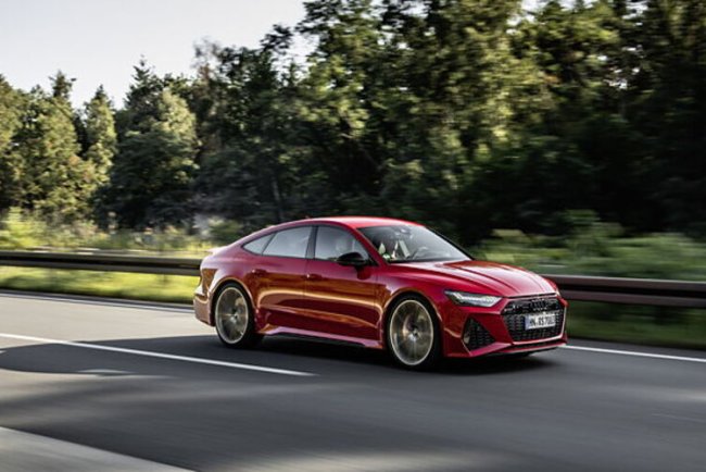 Audi Targets 2033 for Full Electric Vehicle Transition