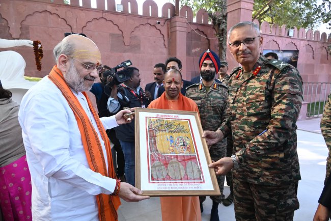 Yogi Adityanath Gifts Silver Kumbh Kalash to Amit Shah and Family During Spiritual Visit