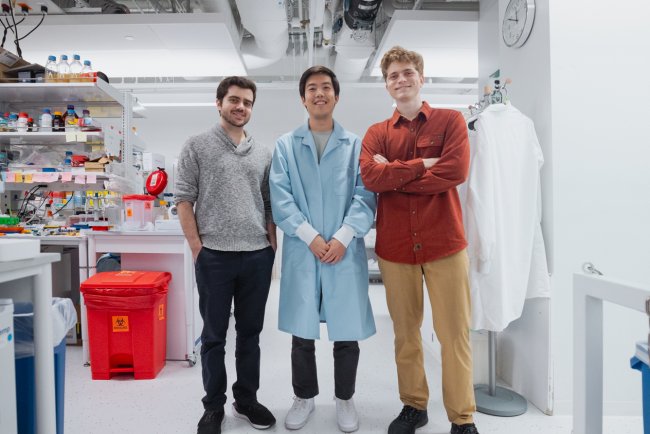 Evo 2 AI: Predicting and Engineering Genetic Sequences at Unprecedented Speed