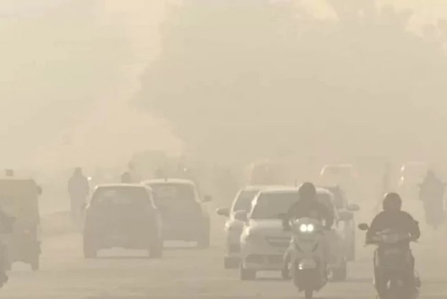 China Targets Eliminating Severe Air Pollution by 2025, While India Struggles with Worsening Air Quality Crisis