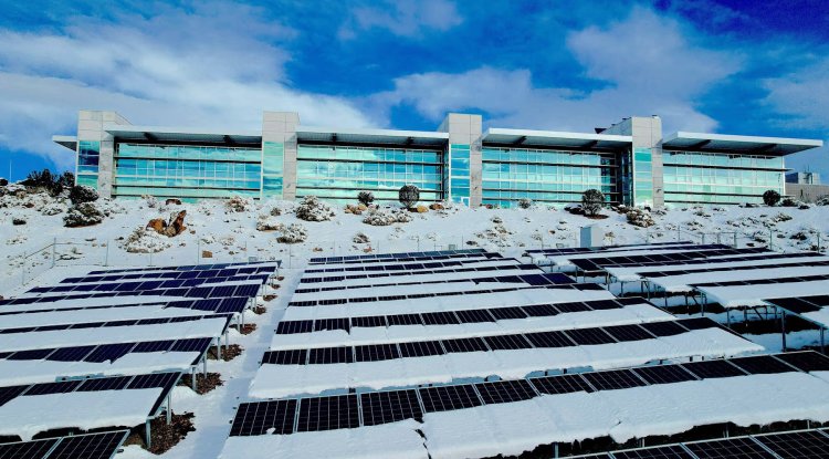 Study Reveals How Solar Homes Weather Blackouts Differently