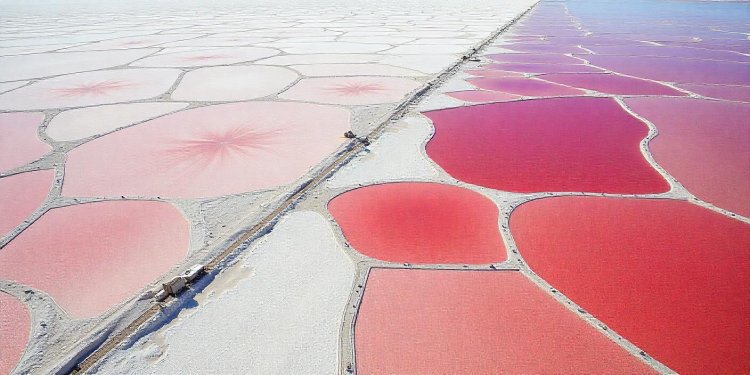 Study: Lithium Mining in Bolivia Poses Environmental Risks