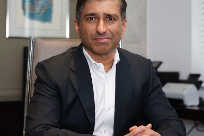 Hindustan Power Strengthens Renewable Push with 425MWp Solar Project Win