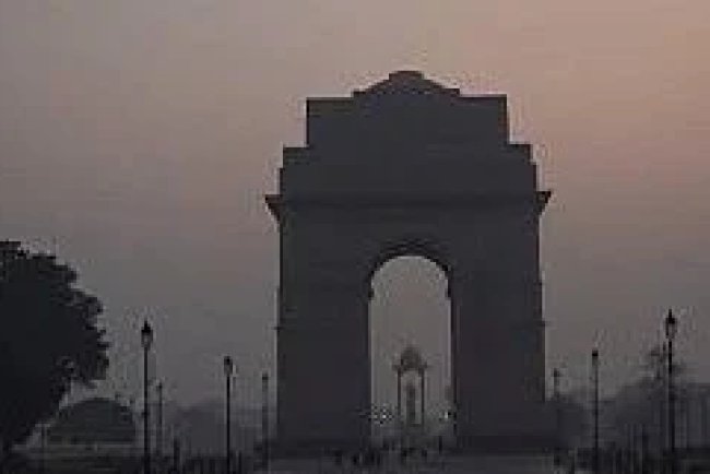 India Faces Severe Health and Economic Impacts Due to Extreme Heatwaves