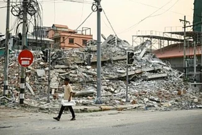 Myanmar Garment Manufacturers Issue Stark Warning on US Tariffs and Quake Recovery