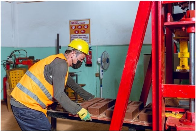 InnoCSR Launches Eco-friendly Good Bricks Factory In Pakistan