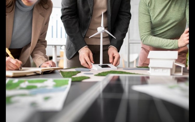 Global Business Leaders Urge Swift Renewable Shift