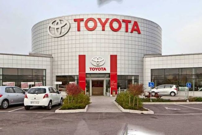 Toyota and Human Rights: Supply Chain Transparency and Labour Practices in Global Operations
