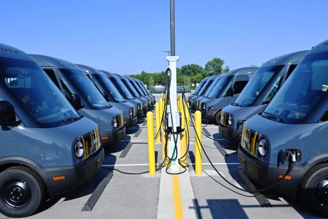 Amazon Reaffirms Net Zero Target Despite Trump’s Policy Stance