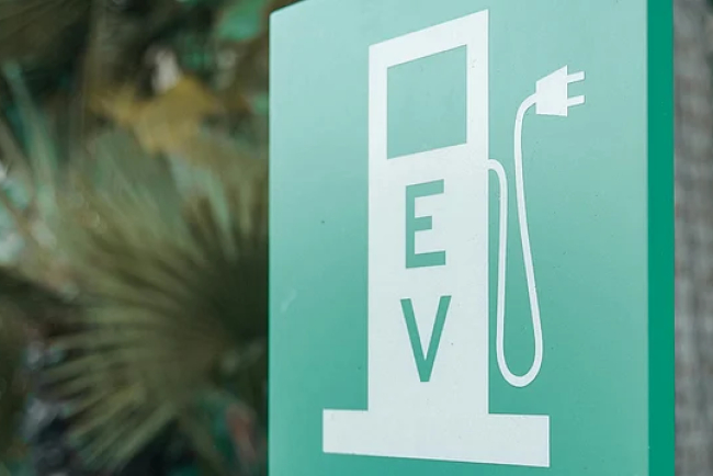 GM and LG to Launch Cost-Effective EV Battery Production by 2028