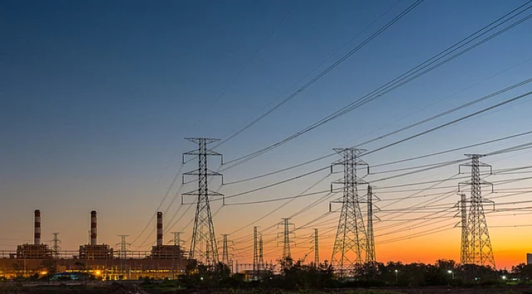 India’s Renewable Energy Story Faces Transmission Grid Bottlenecks