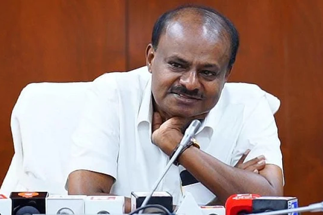 Global Automakers Show Interest in India’s Electric Vehicle Manufacturing Policy