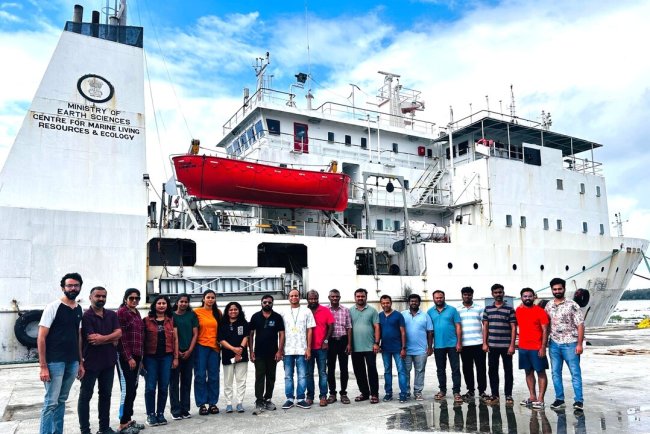 India Begins Urgent Marine Survey After Hazardous Spill Near Kochi