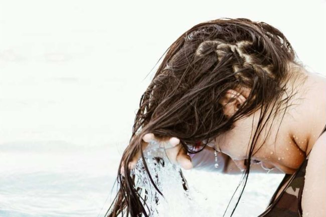 Study Warns Hair Products May Harm Aquatic Life