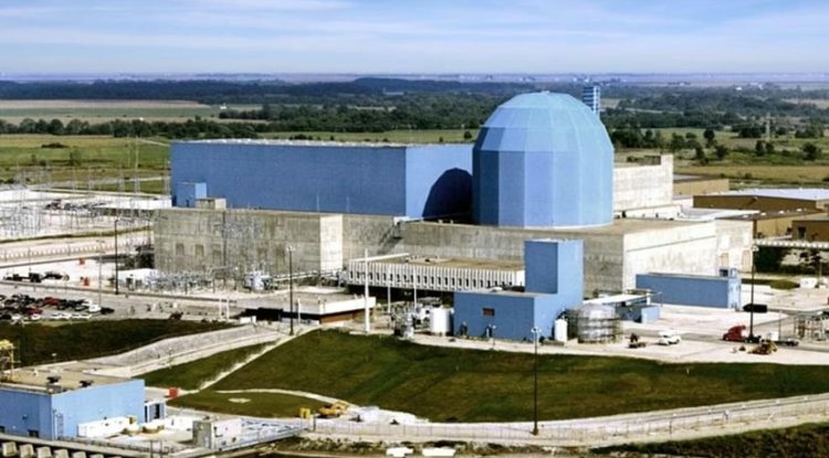Meta Extends Nuclear Plant Life to Power AI Growth