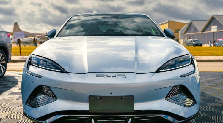BYD Overtakes Tesla as China Dominates Global EV Market