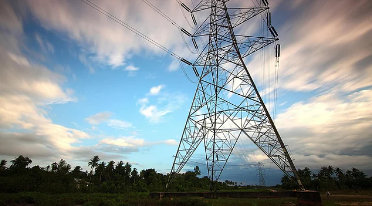 Global Energy Transition Faces Challenges in 2025