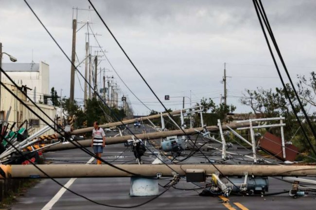 Typhoon Danas Kills Two, Leaves Hundreds Injured in Taiwan
