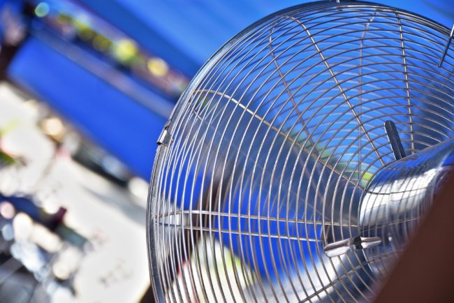 European Heatwaves Spike Power Demand by 14%, Expose Gaps in Energy Storage