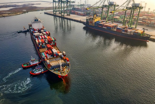 Ports Face Rising Risks from Climate Disasters and Sea Level Rise