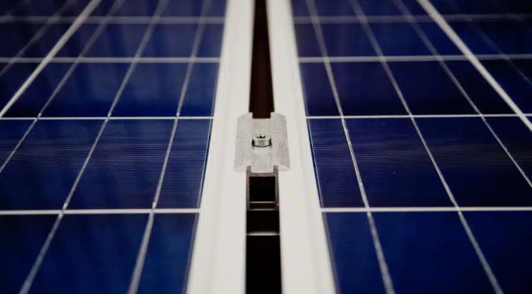 US Renewable Energy Output Hits 28.1% in May, Led by Solar and Wind