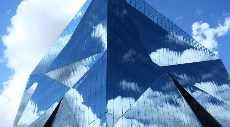Transparent Solar Panel Windows Achieve Commercial Viability Milestone