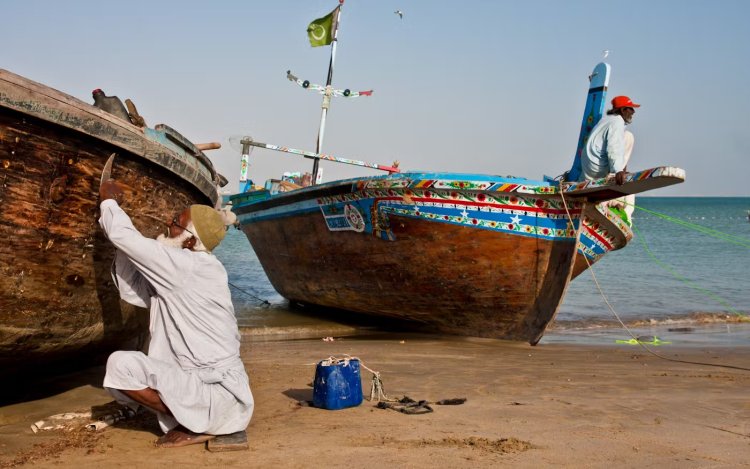 Iran-Israel Conflict Pushes Balochistan’s Fishing Industry Toward Collapse