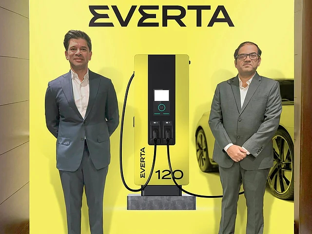 EVERTA’s Fast Chargers and Bengaluru Hub Boost India’s EV Infrastructure