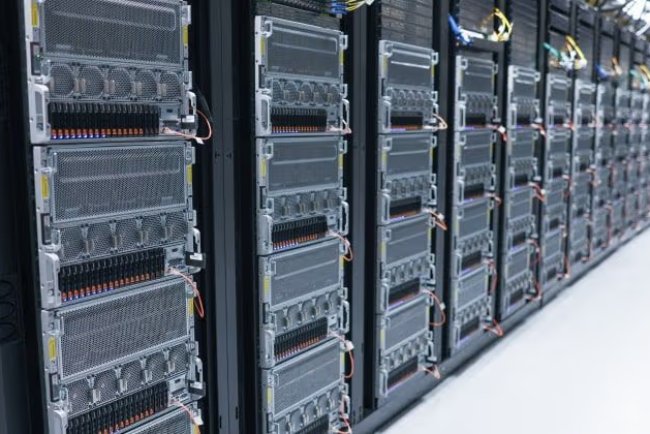 Crusoe and Tallgrass to Build Major Sustainable AI Data Centre in Wyoming