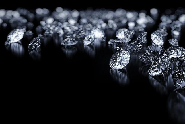 Gujarat and Rajasthan’s Gem, Diamond Trades Suffer Heavy Losses under US Tariff Hikes