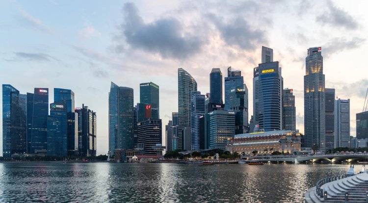 New Report: Economic and Governance Goals Top ESG Agenda