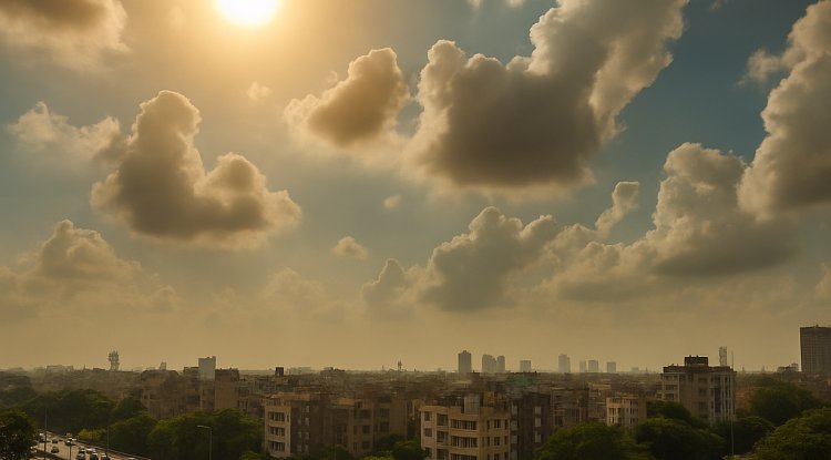 Scorching Sun, Rising Humidity Grip Delhi-NCR As Monsoon Weakens