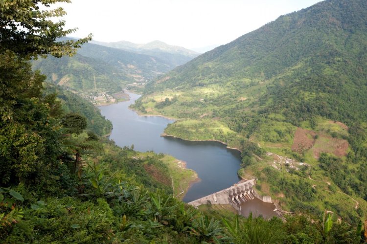 Himalayan Dams: Economic and Environmental Failures