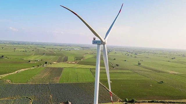 Inox Wind Divests ₹175 Crore Stake in Renewable Arm