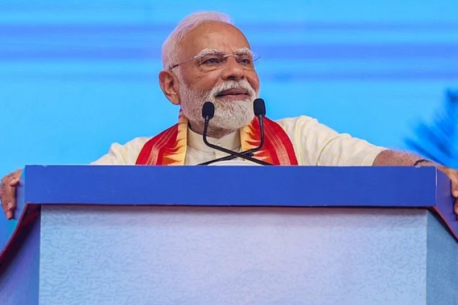 PM Modi: India Ramps Up Green Energy, Cuts Oil and Gas Import Dependence