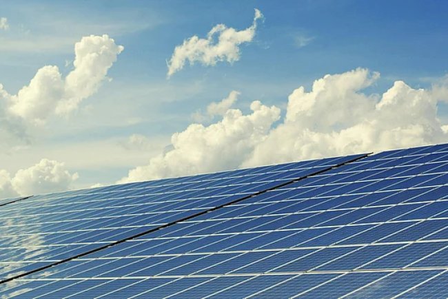 ACME Solar Secures ₹1,100 Crore SBI Refinancing for 300 MW Rajasthan Renewable Project, Lowers Debt Costs and Bolsters Expansion
