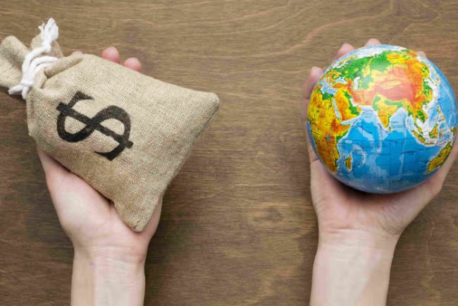 Hong Kong and UAE Forge Enhanced Financial Pact Covering ETFs, Fund Access and ESG