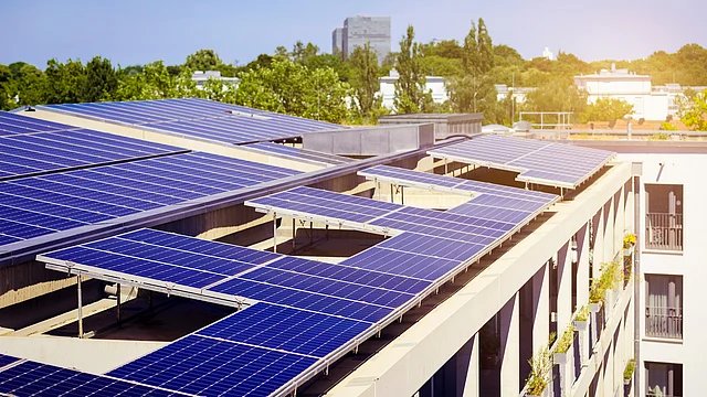 PSBs’ Rooftop Solar Loan Rejections Stall Residential Market Growth