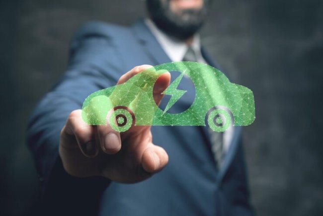 Automakers Seek Flexibility In EU CO₂ Targets