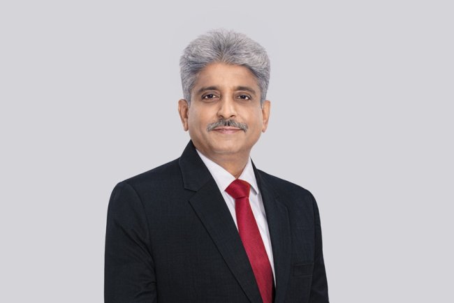 Hinduja Renewables Names Deepak Thakur As MD & CEO