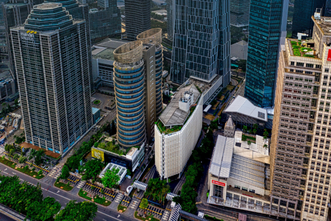 Report: Clean Energy Investment Key to Indonesia's Economic Future