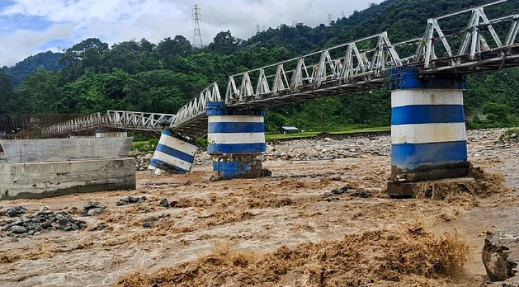 Deadly Landslides Strike Darjeeling as Bhutan Dam Overflow Worsens Flood Threat