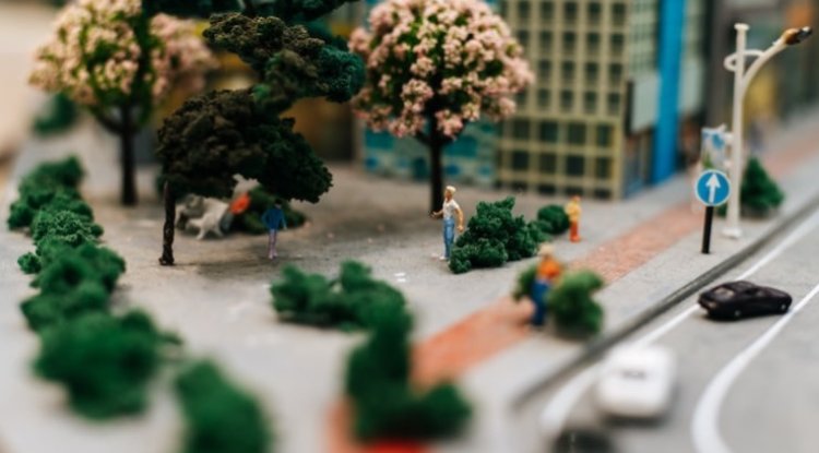 LEGO Group Phases Out Natural Gas To Cut Emissions