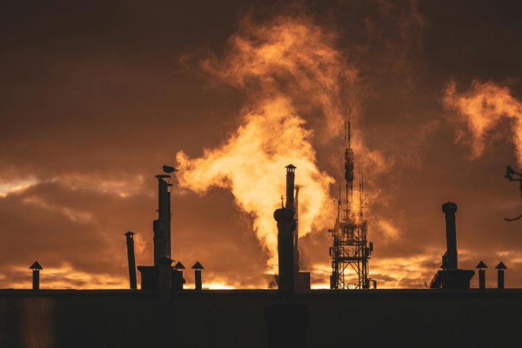 Campaign Proposes Fossil Fuel Tax to Shield Households from Energy Price Spikes