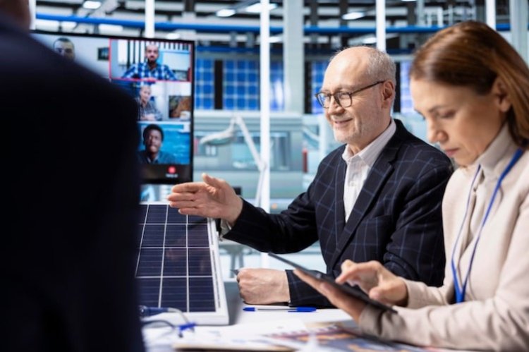 Schneider And Bloomberg Launch Smart Energy Coalition