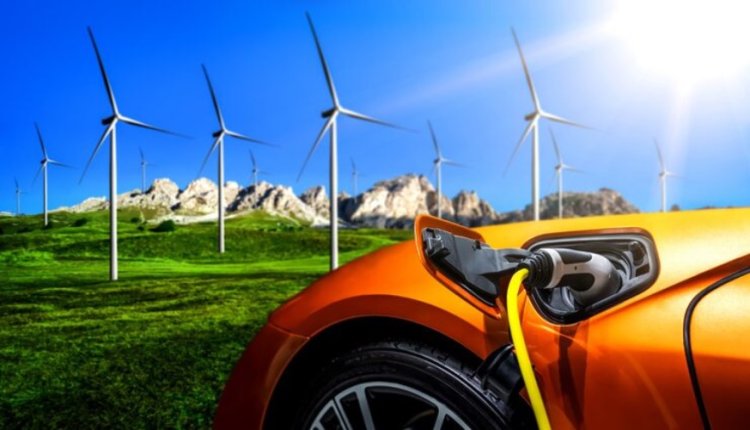 Ferrari Signs 10-Year Renewable Power Deal with Shell in Italy