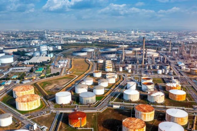 Washington Residents Sue Energy Firms Over Insurance Hikes Linked to Climate Change