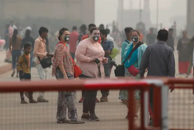 Can Wearable Air Purifiers Protect You? What Really Works in Toxic Air