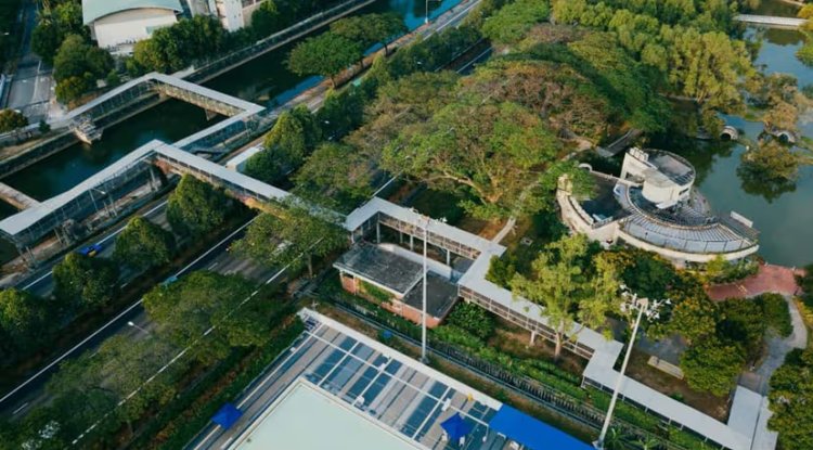 English Water Firms Raise £10.5bn in Green Bonds Despite Pollution Scrutiny