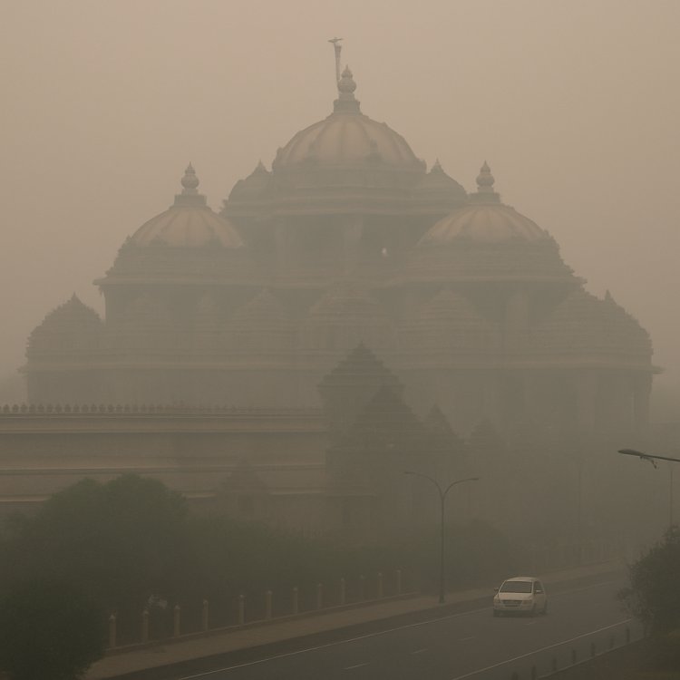 Delhi Air Quality Drops to 340, ‘Very Poor’